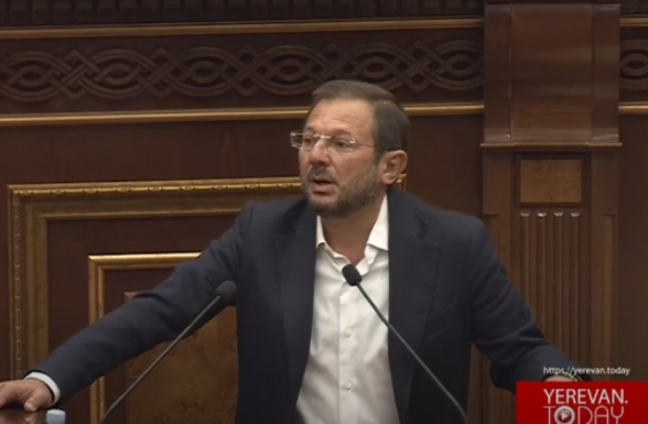 Артур Саркисян гораздо свободнее, чем любой из нас, сидящих в этом зале – Гегам Манукян (видео)